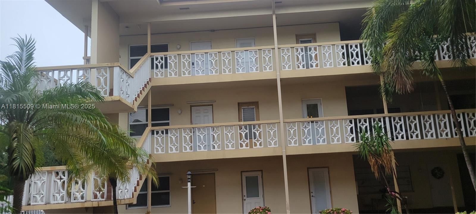 Real estate property located at 1958 Monroe St #107, Broward, Hampton Court Condo, Hollywood, FL