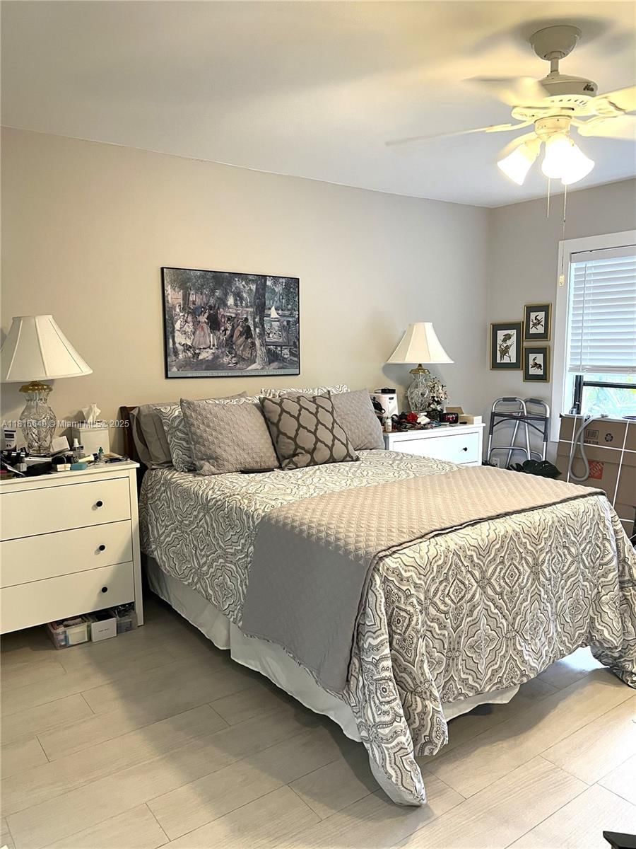 Real estate property located at 10830 72nd St #14, Miami-dade, Sunset Condor Ph I, Miami, FL