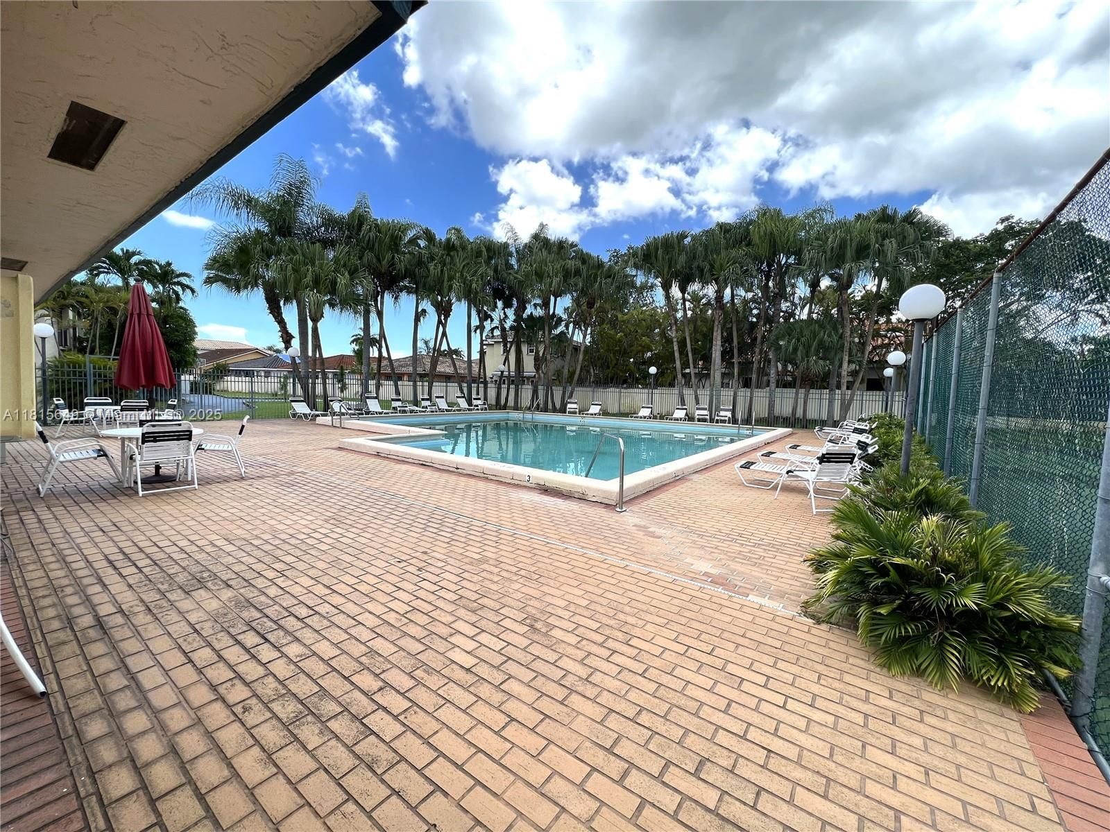 Real estate property located at 10830 72nd St #14, Miami-dade, Sunset Condor Ph I, Miami, FL