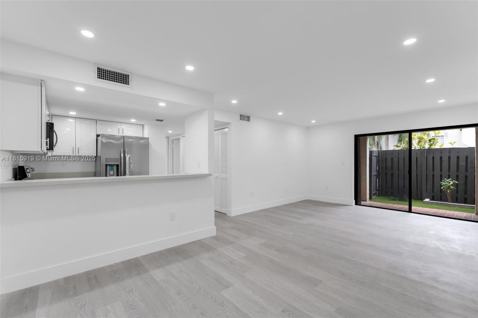 Real estate property located at 8911 123rd Ct #106-4, Miami-dade, Kenland Walk Condo Iii, Miami, FL