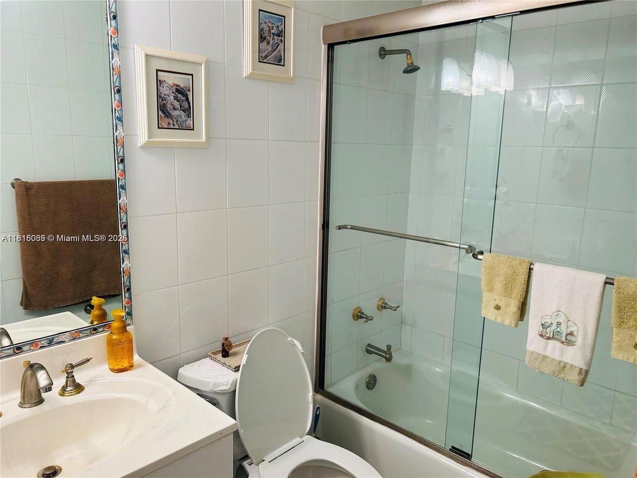 Real estate property located at , Miami-dade, Corinthian Condo, Miami Beach, FL