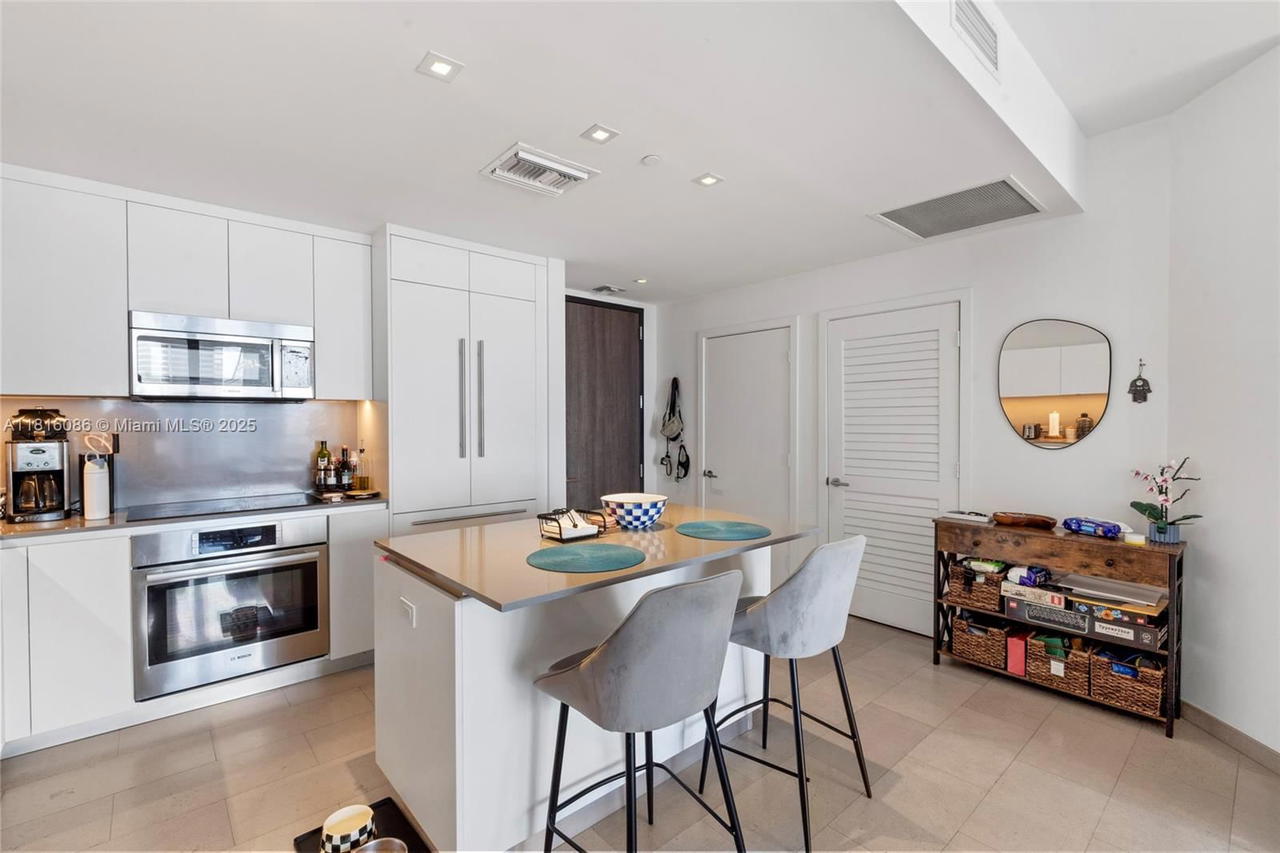 Real estate property located at 88 7th St #1205, Miami-dade, Rise Condo, Miami, FL