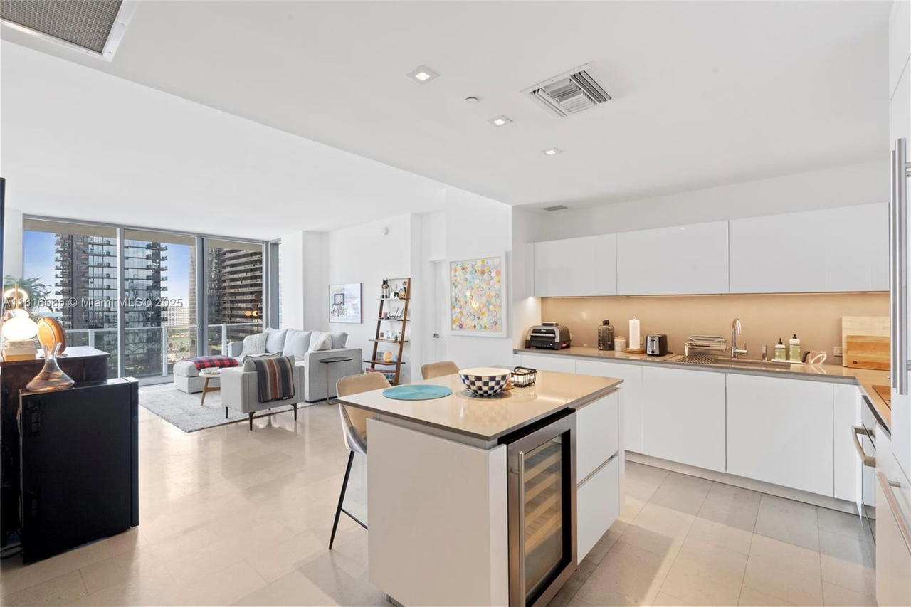 Real estate property located at 88 7th St #1205, Miami-dade, Rise Condo, Miami, FL