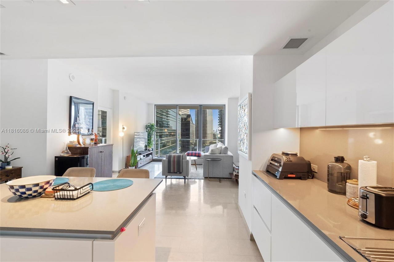 Real estate property located at 88 7th St #1205, Miami-dade, Rise Condo, Miami, FL