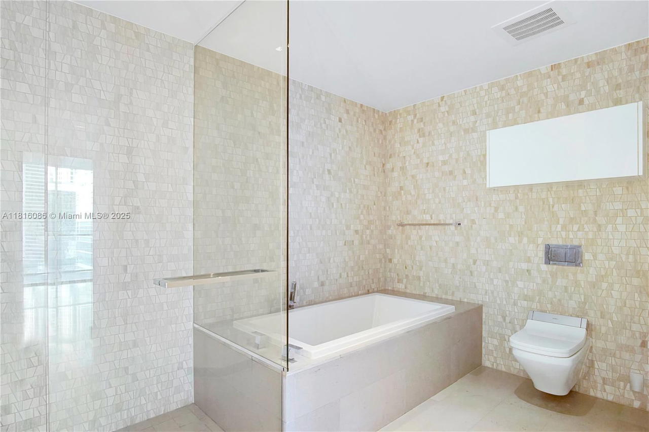 Real estate property located at 88 7th St #1205, Miami-dade, Rise Condo, Miami, FL