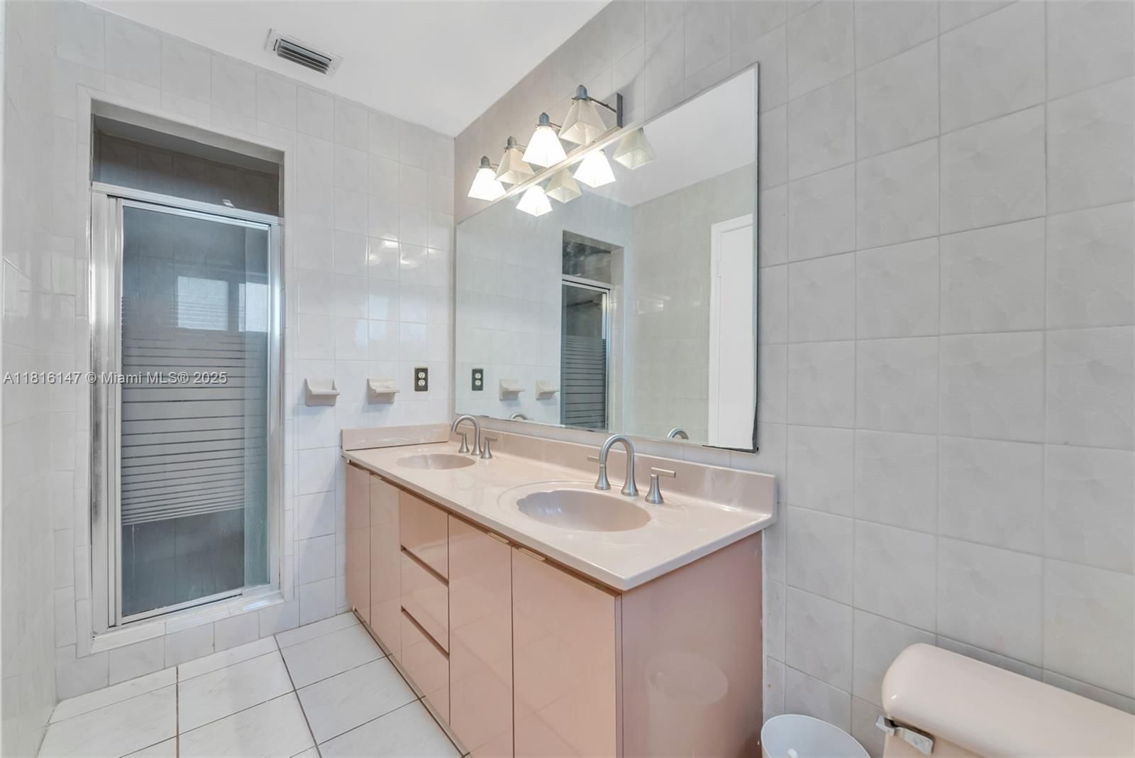 Real estate property located at 17221 87th Ct, Miami-dade, Maral Ests Sec 2, Palmetto Bay, FL