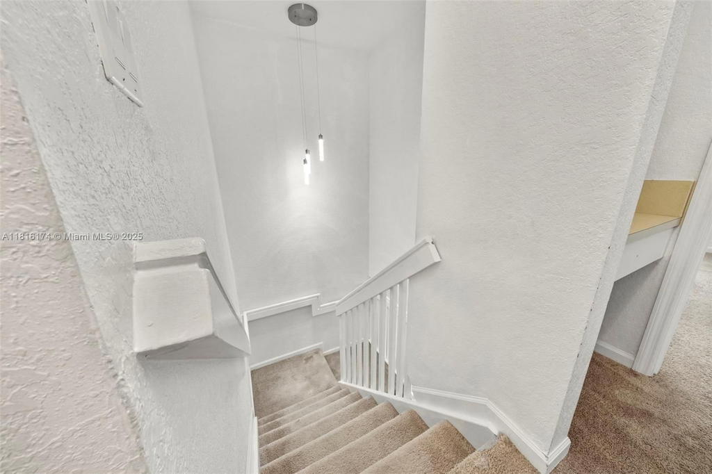 Real estate property located at 1968 79th Way, Broward, Walnut Creek Townhomes, Pembroke Pines, FL
