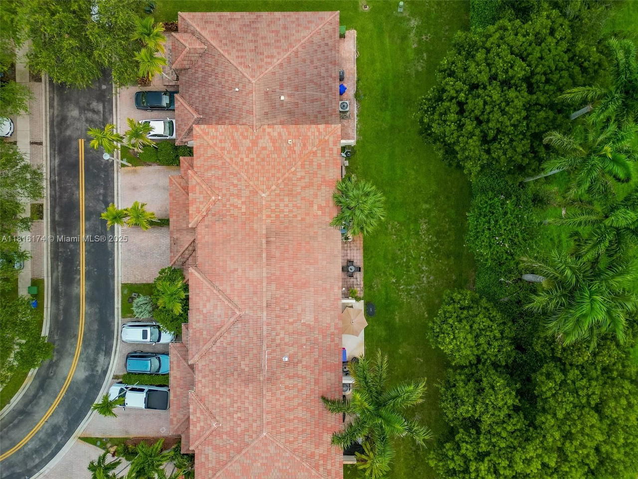 Real estate property located at 1968 79th Way, Broward, Walnut Creek Townhomes, Pembroke Pines, FL