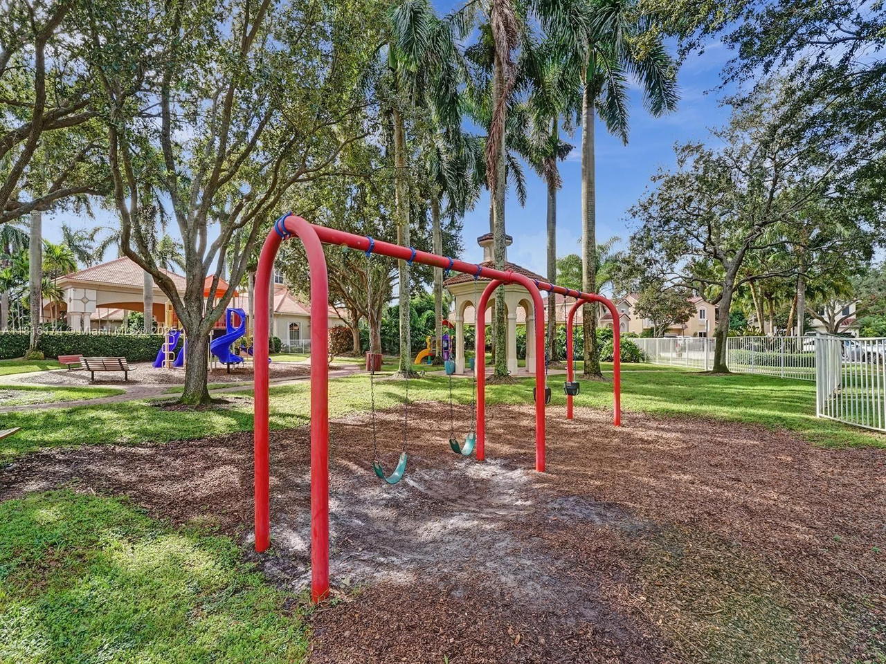 Real estate property located at 1968 79th Way, Broward, Walnut Creek Townhomes, Pembroke Pines, FL