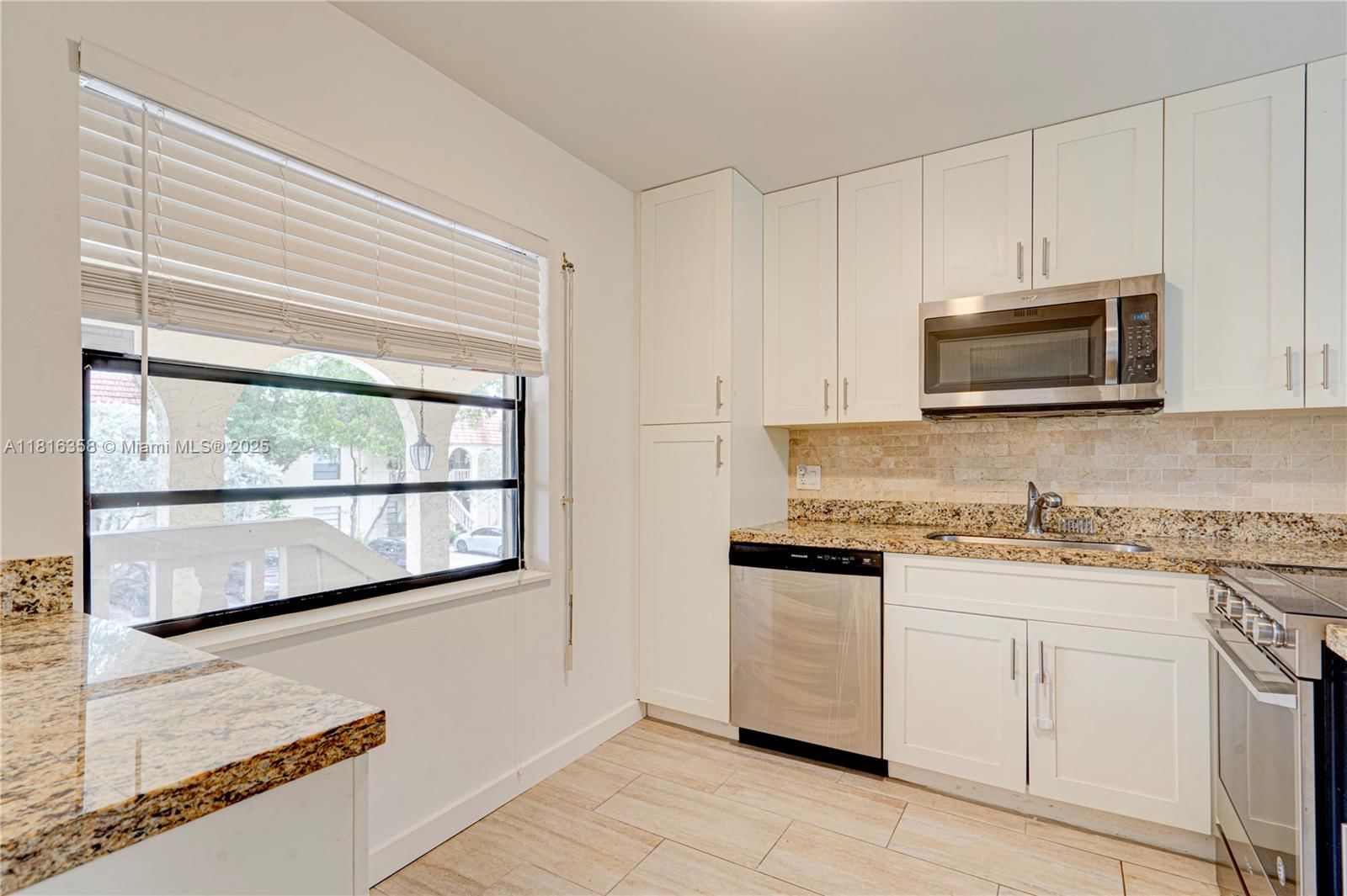 Real estate property located at 136 Cypress Rd #323, Broward, Cypress Park Condo, Pompano Beach, FL