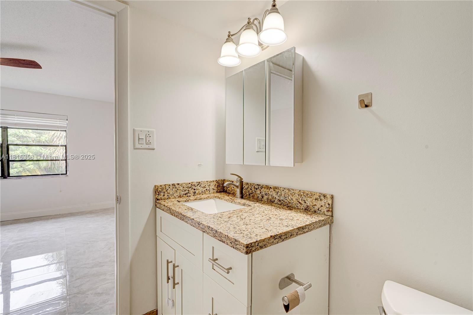Real estate property located at 136 Cypress Rd #323, Broward, Cypress Park Condo, Pompano Beach, FL