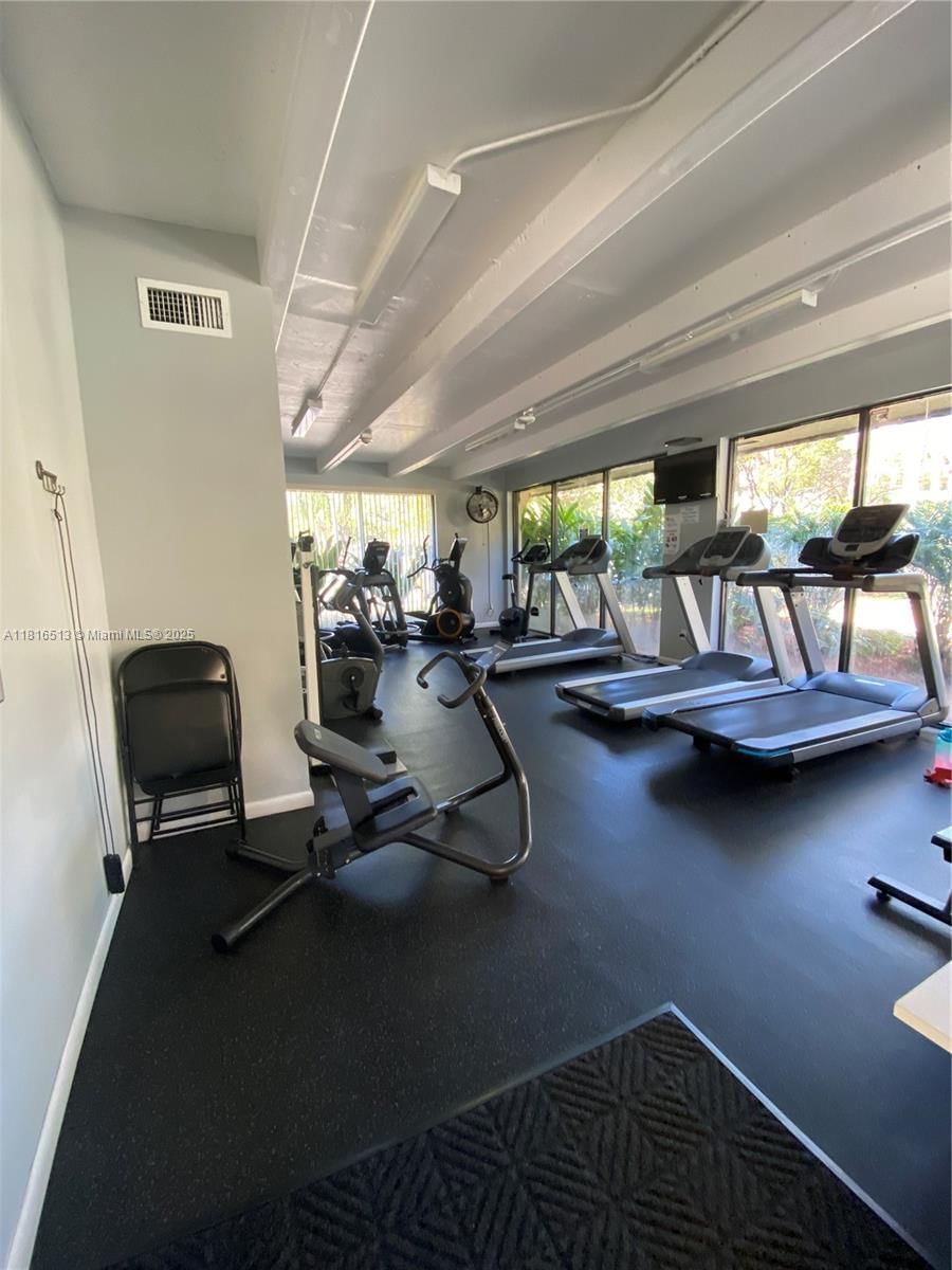 Real estate property located at 9301 92nd Ave A320, Miami-dade, Wisperwood Village Condo, Miami, FL