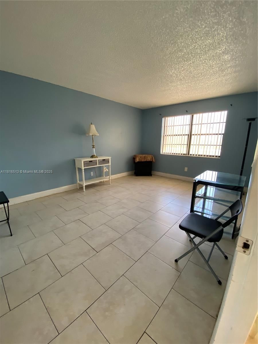 Real estate property located at 9301 92nd Ave A320, Miami-dade, Wisperwood Village Condo, Miami, FL