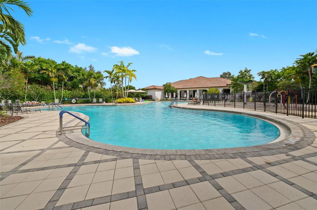 Real estate property located at 4164 Cascada Cir, Broward, Cascada At Monterra, Cooper City, FL