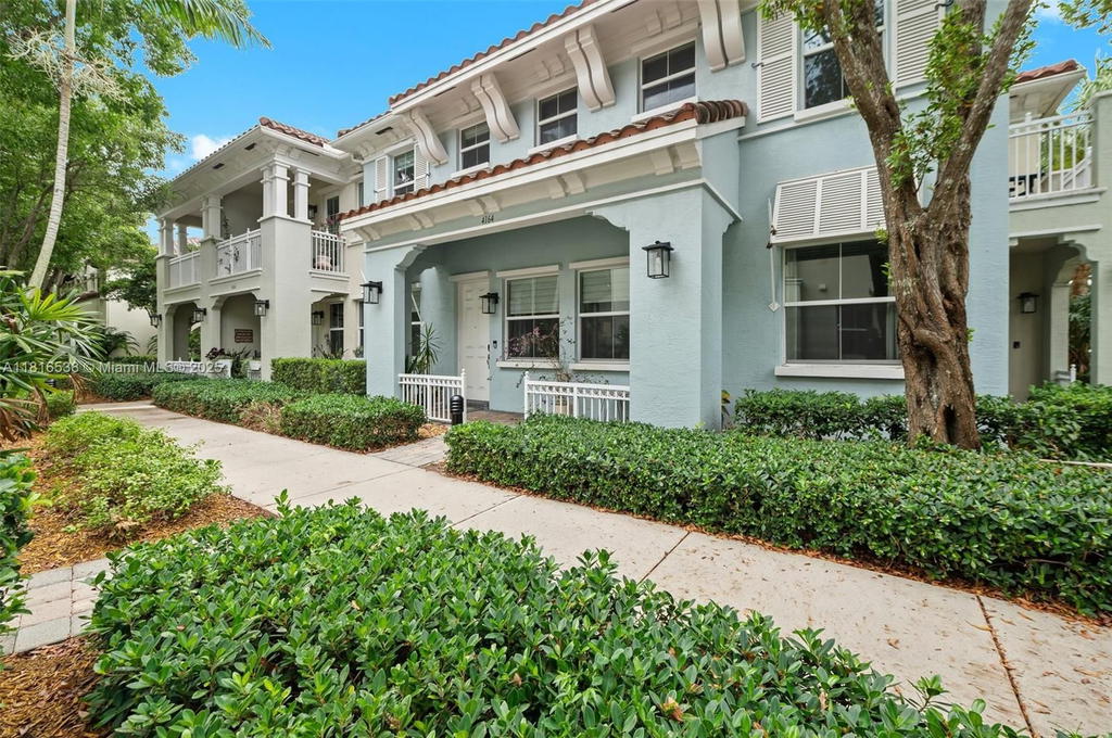 Real estate property located at 4164 Cascada Cir, Broward, Cascada At Monterra, Cooper City, FL