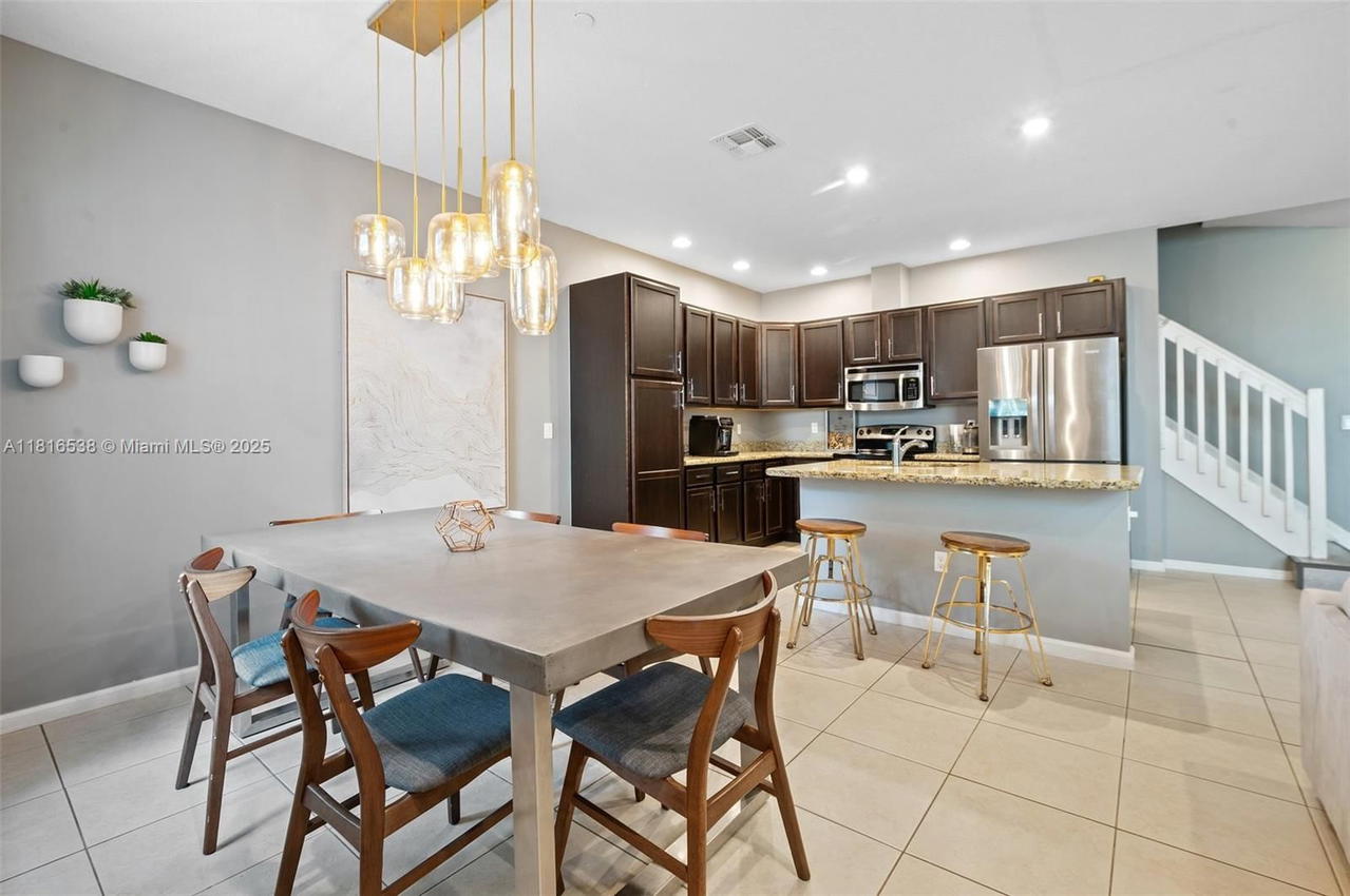 Real estate property located at 4164 Cascada Cir, Broward, Cascada At Monterra, Cooper City, FL