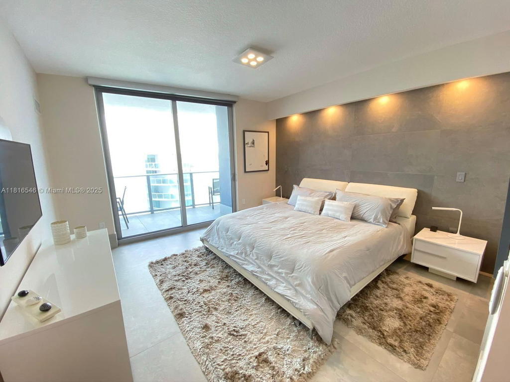 Real estate property located at 488 18th St #3911, Miami-dade, Aria On The Bay Condo, Miami, FL