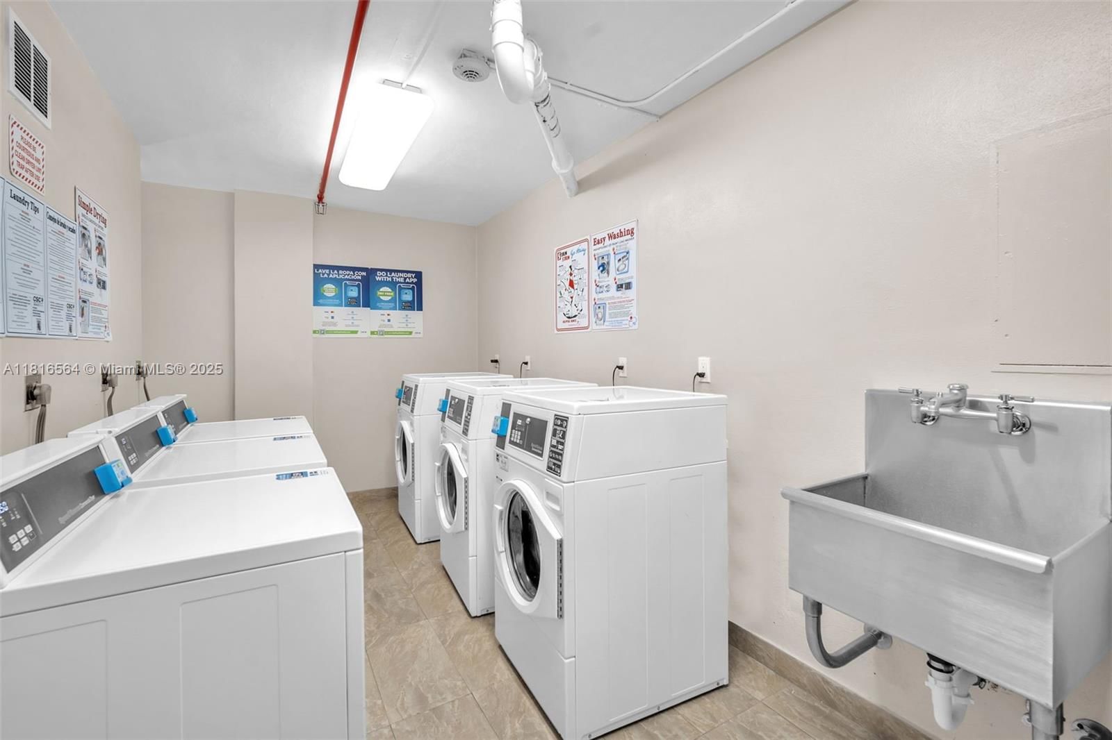Real estate property located at 2501 Ocean Dr #1218, Broward, Wave Condo, Hollywood, FL