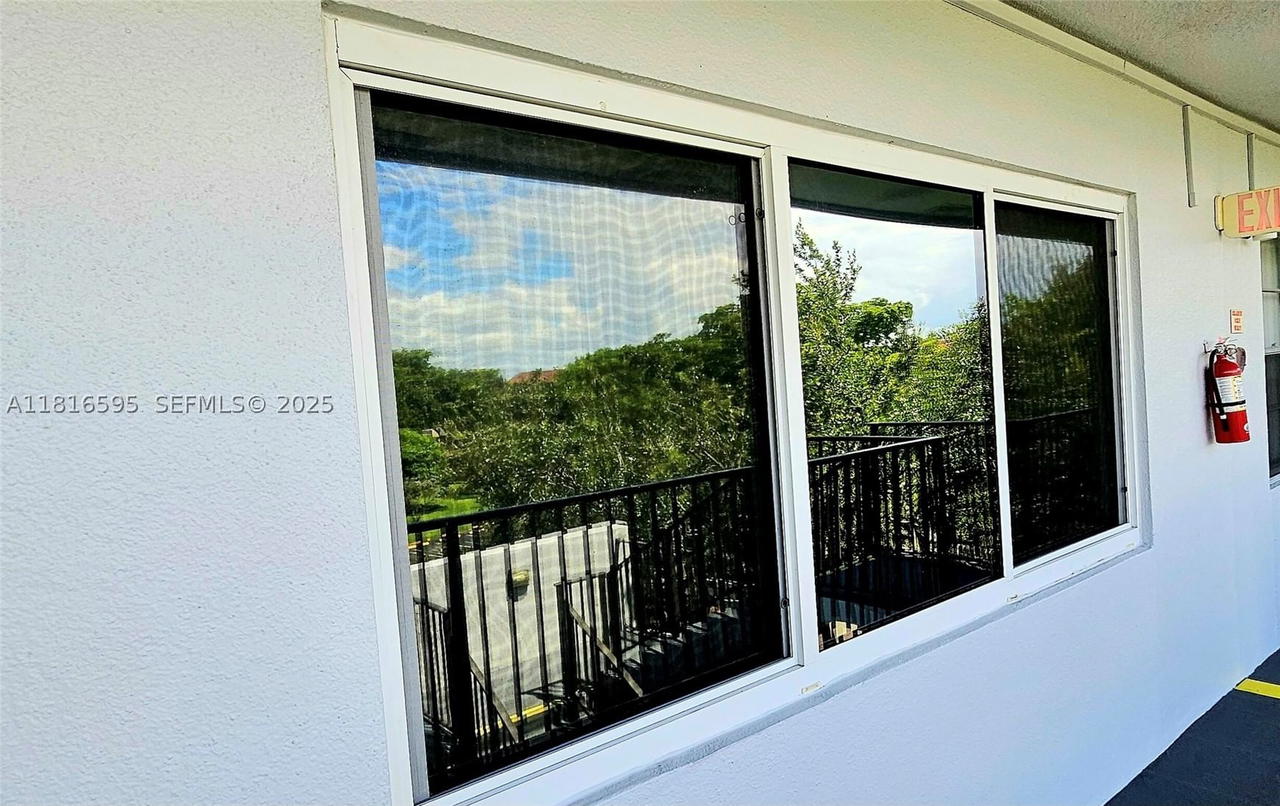 Real estate property located at 1401 134th Way #412C, Broward, Ivanhoe West At Century V, Pembroke Pines, FL