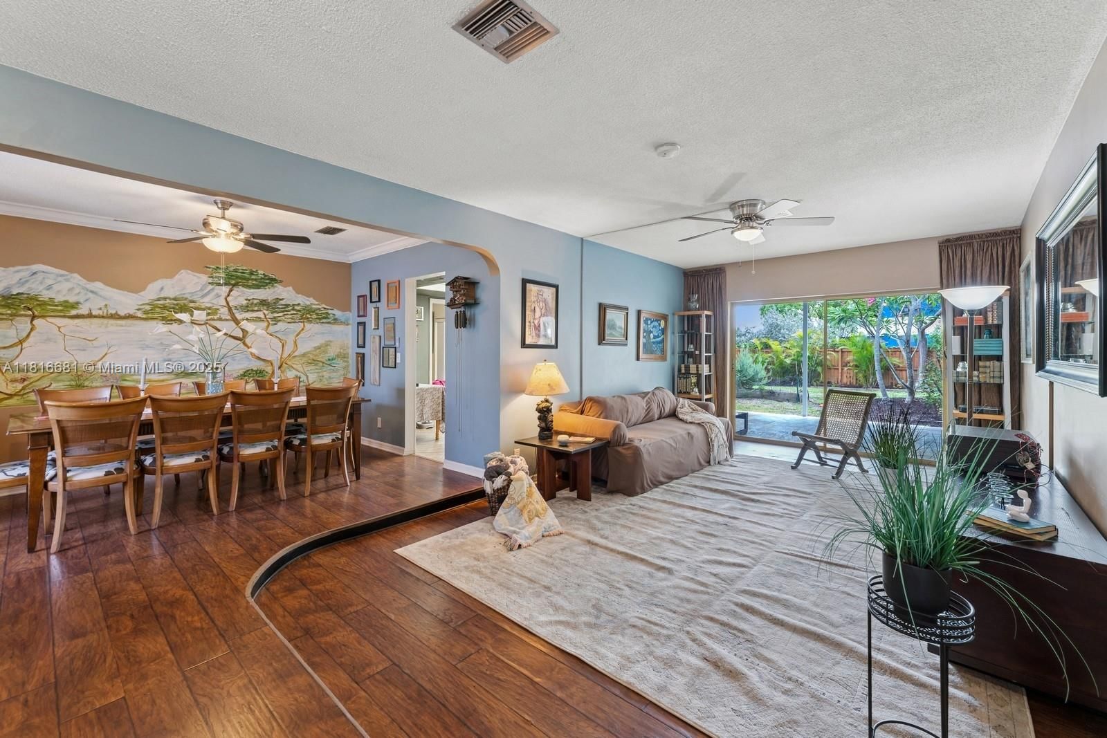 Real estate property located at 1305 47th Ave, Broward, Hollywood Hills, Hollywood, FL
