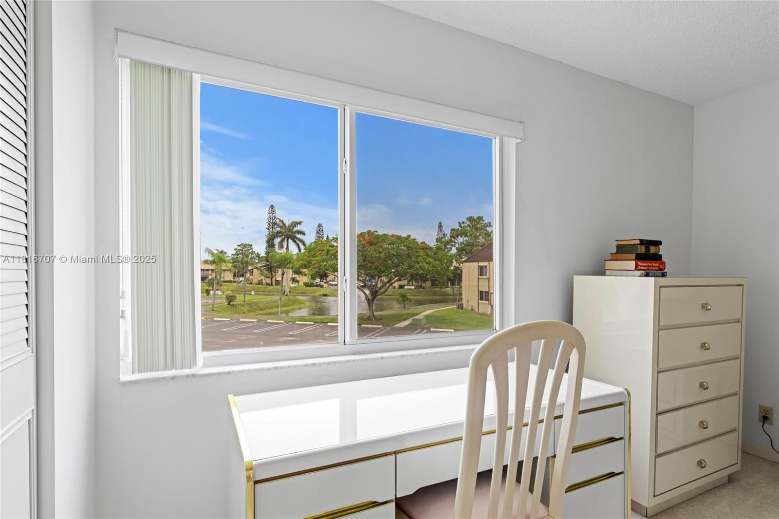 Real estate property located at 311 Pine Ridge Cir C-2, Palm Beach, Pine Ridge Iii Condo, Green Acres, FL
