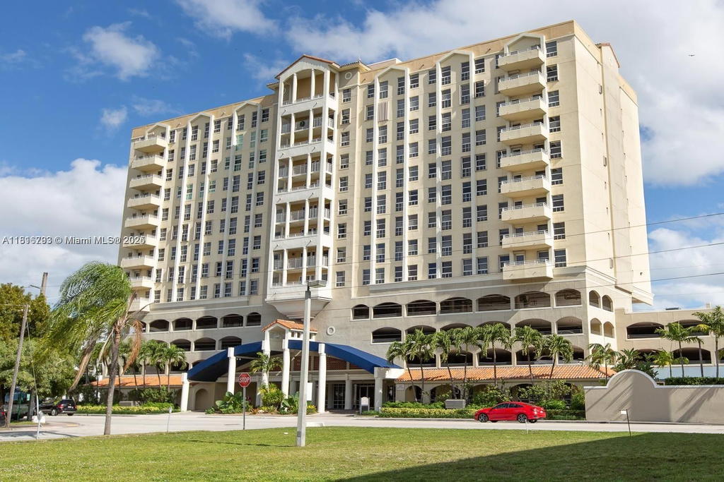 Real estate property located at 2351 Douglas Rd #1204, Miami-dade, Gables Terrace Condo, Miami, FL