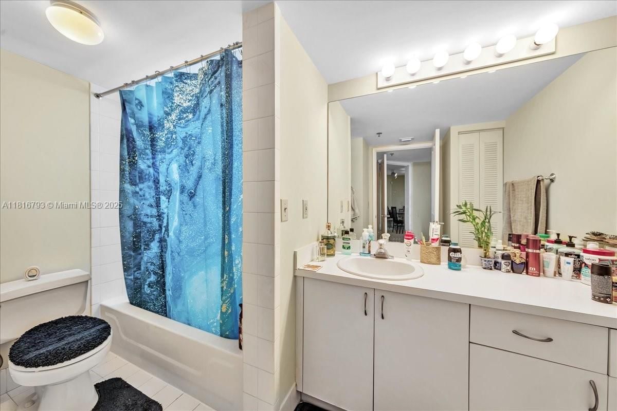Real estate property located at 2351 Douglas Rd #1204, Miami-dade, Gables Terrace Condo, Miami, FL