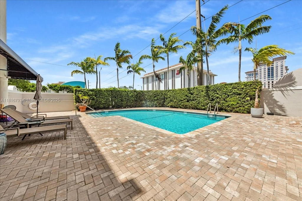 Real estate property located at 2351 Douglas Rd #1204, Miami-dade, Gables Terrace Condo, Miami, FL