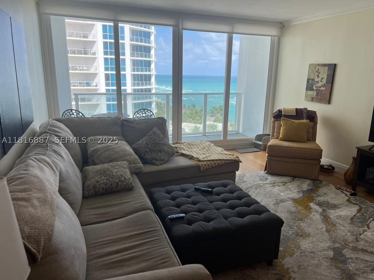 Real estate property located at 3505 Ocean Dr #1010, Broward, Alexander Towers Condo, Hollywood, FL
