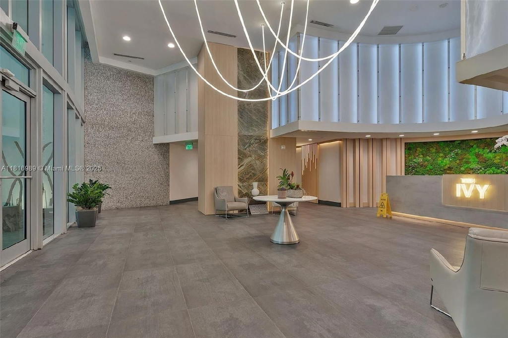 Real estate property located at 90 3rd St #1413, Miami-dade, Ivy Condo, Miami, FL