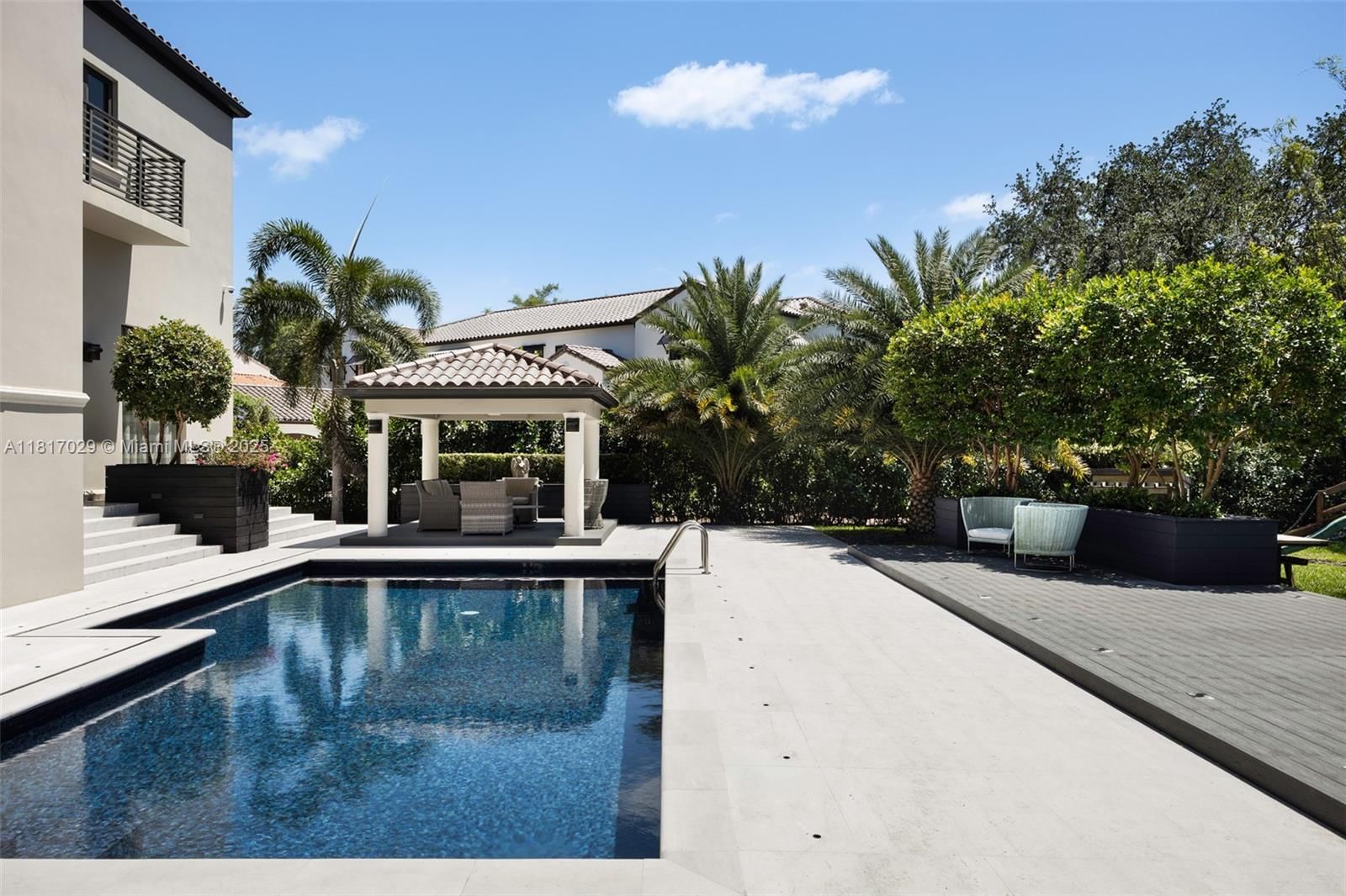 Real estate property located at 350 Costa Brava Ct, Miami-dade, Cocoplum Sec 2 Plat C, Coral Gables, FL