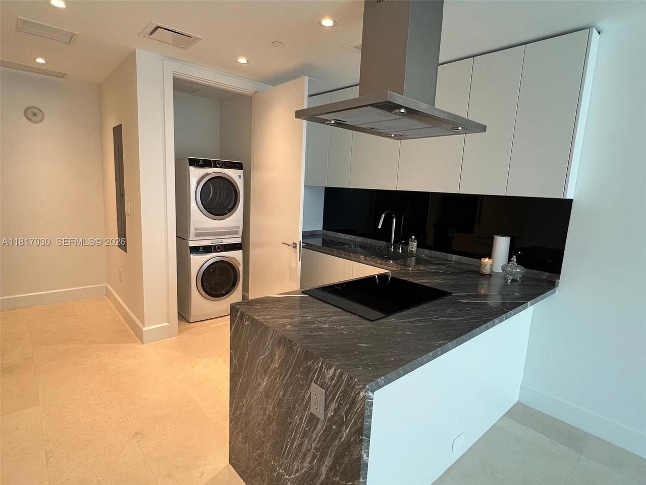 Real estate property located at 700 26th Ter #2004, Miami-dade, Escottonia Park, Miami, FL