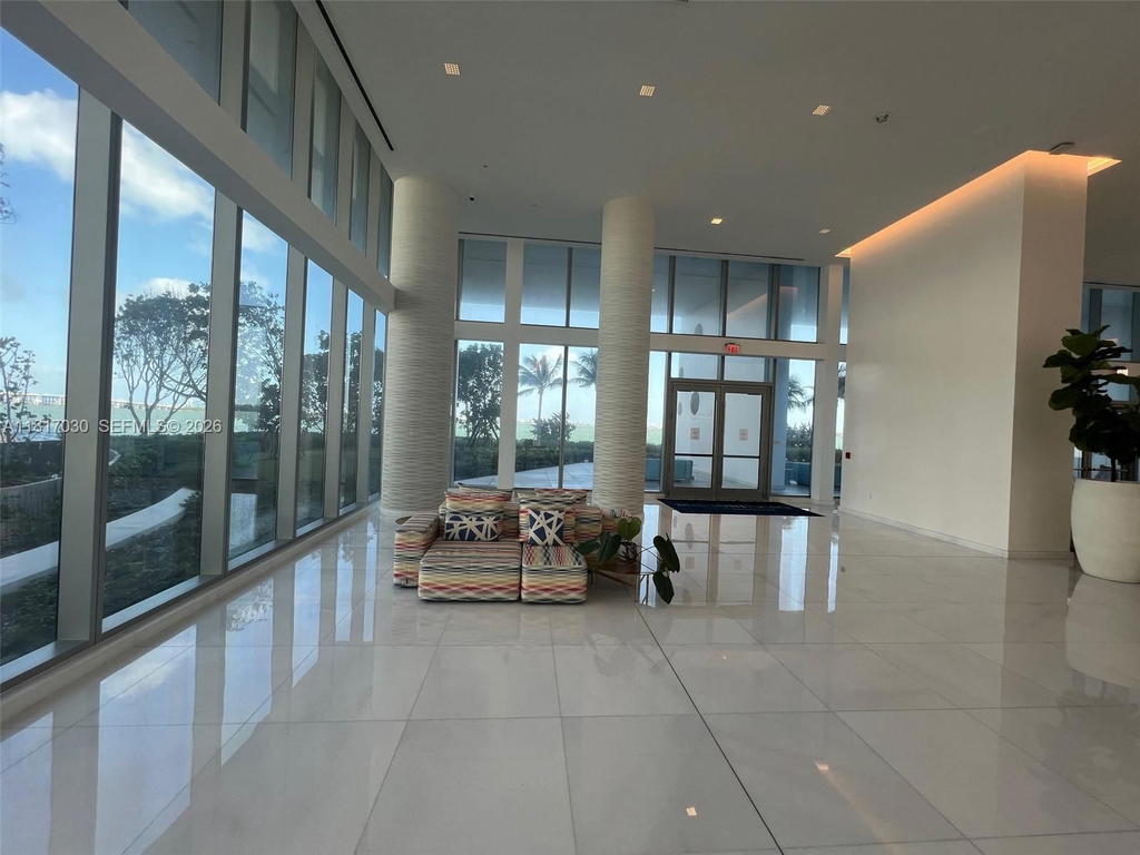 Real estate property located at 700 26th Ter #2004, Miami-dade, Escottonia Park, Miami, FL