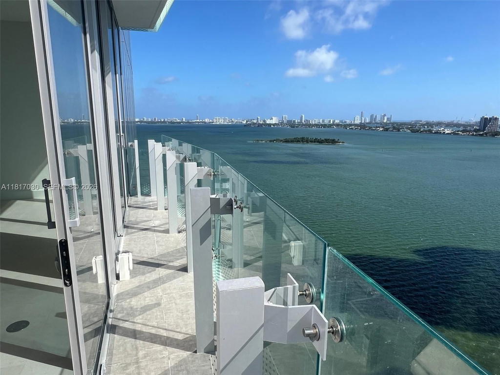 Real estate property located at 700 26th Ter #2004, Miami-dade, Escottonia Park, Miami, FL