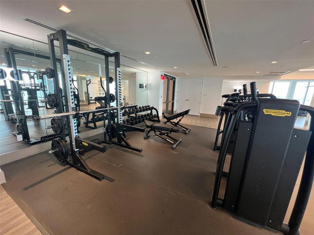 Real estate property located at 700 26th Ter #2004, Miami-dade, Escottonia Park, Miami, FL