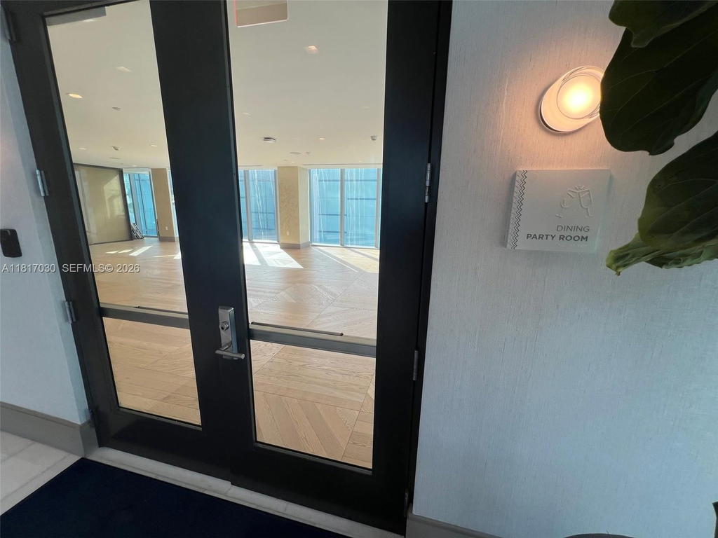 Real estate property located at 700 26th Ter #2004, Miami-dade, Escottonia Park, Miami, FL