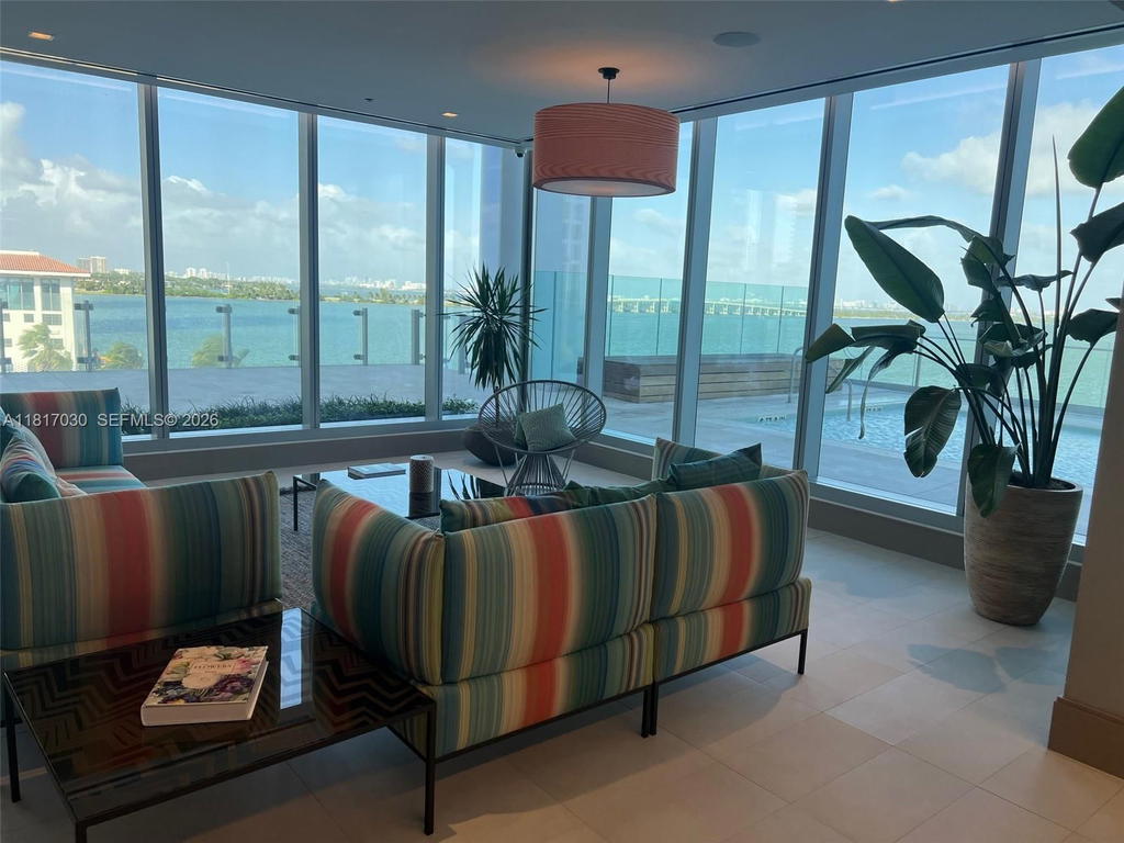Real estate property located at 700 26th Ter #2004, Miami-dade, Escottonia Park, Miami, FL