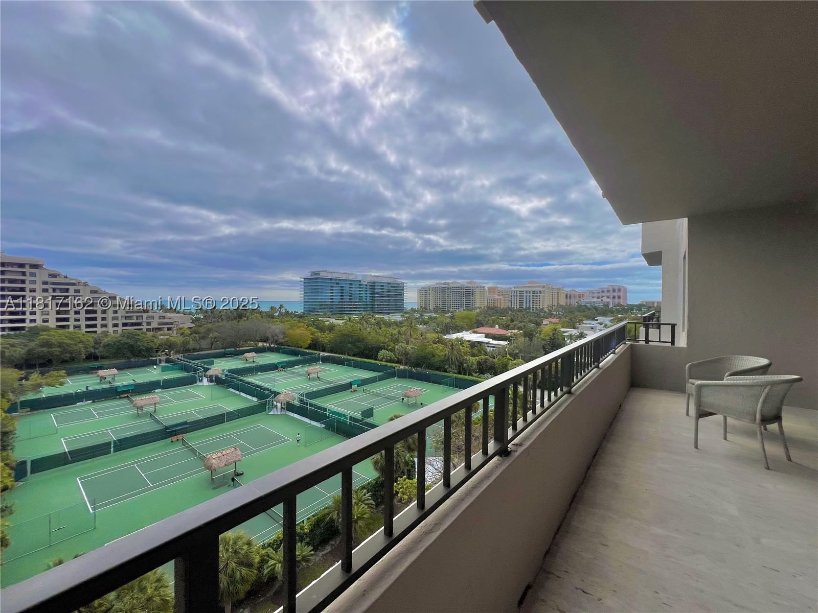 Real estate property located at 151 Crandon Blvd #702, Miami-dade, The Emeraldbay @ Key Colon, Key Biscayne, FL