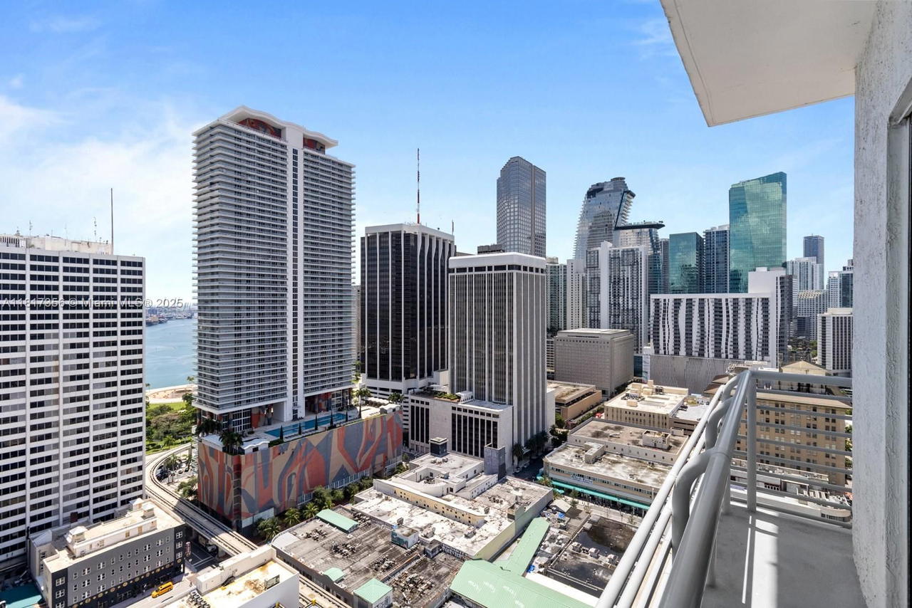 Real estate property located at 133 2nd Ave #2712, Miami-dade, The Loft Downtown Ii Cond, Miami, FL