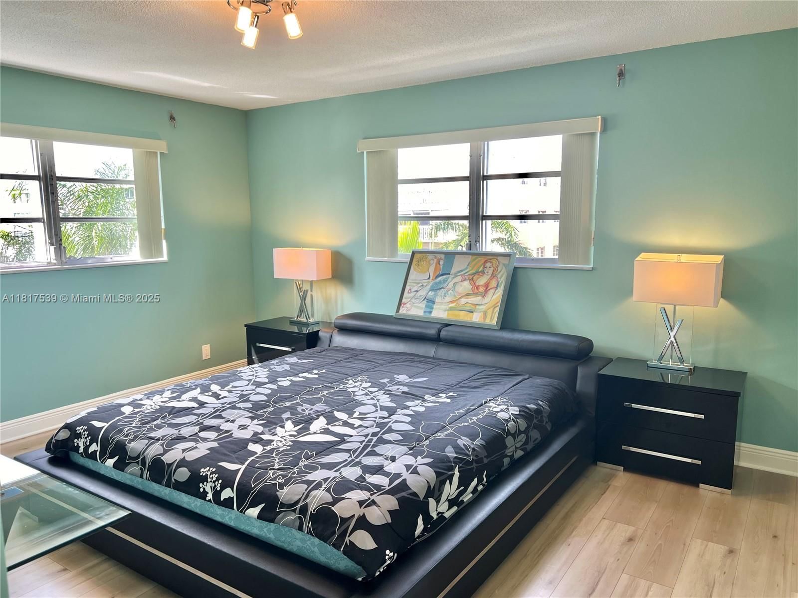 Real estate property located at 219 14th Ave #401, Broward, Meadowbrook Towers Condo, Hallandale Beach, FL