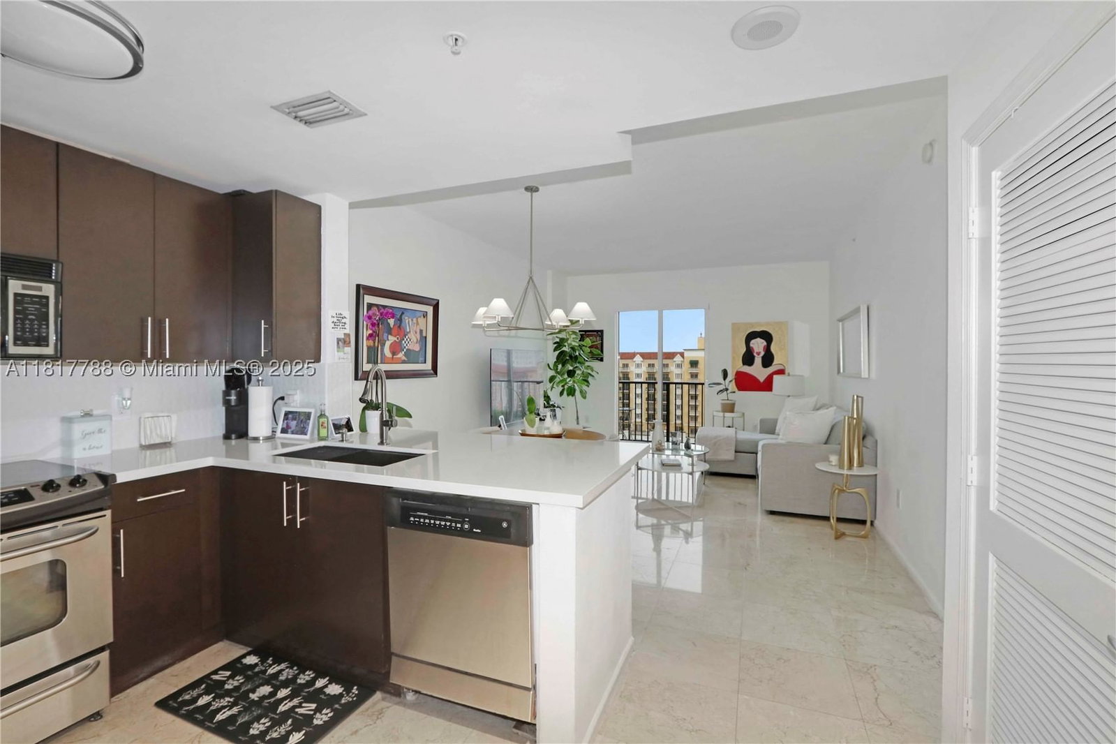 Real estate property located at 10 Aragon Ave #919, Miami-dade, Ten Aragon Condo, Coral Gables, FL