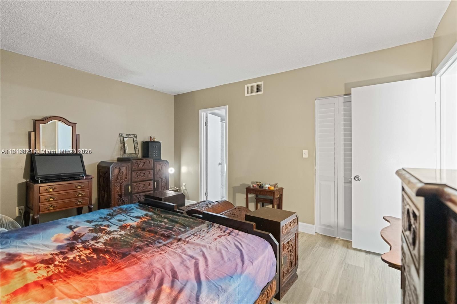 Real estate property located at 1080 Del Lago Cir #103, Broward, Water Bridge 3 Condo, Sunrise, FL