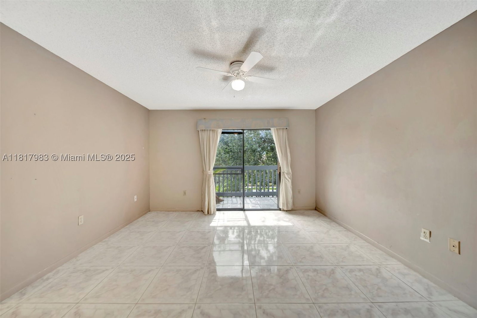 Real estate property located at 1615 14th Ter, Broward, Sherbrooke Townhomes, Hollywood, FL