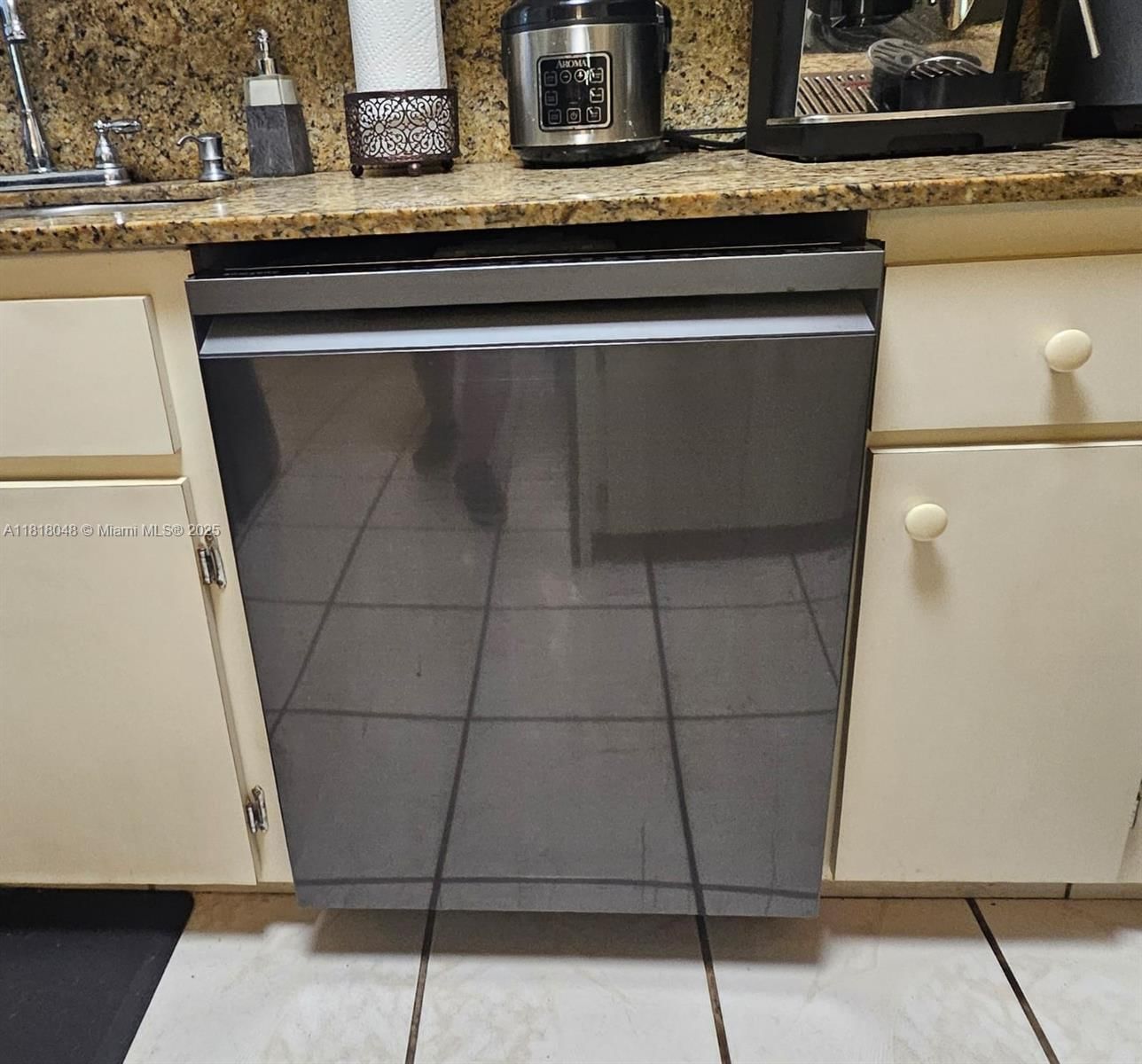 Real estate property located at 3434 112th Ave #3-2, Miami-dade, The Park Townhomes Condo, Miami, FL