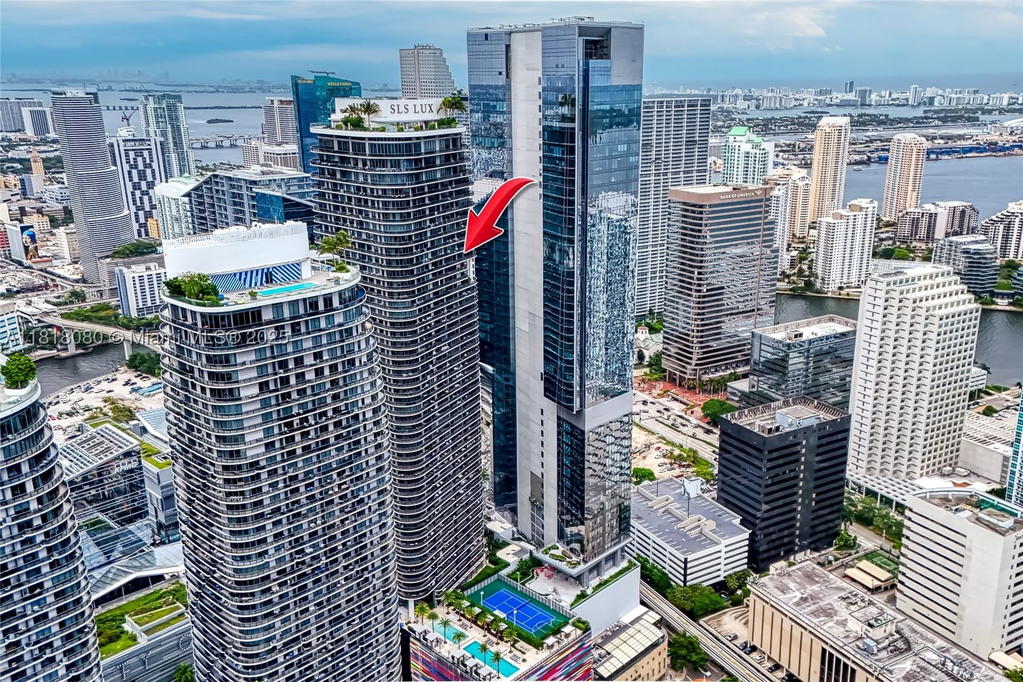Real estate property located at 801 Miami Ave #3704, Miami-dade, 801 Sma Residences Condo, Miami, FL