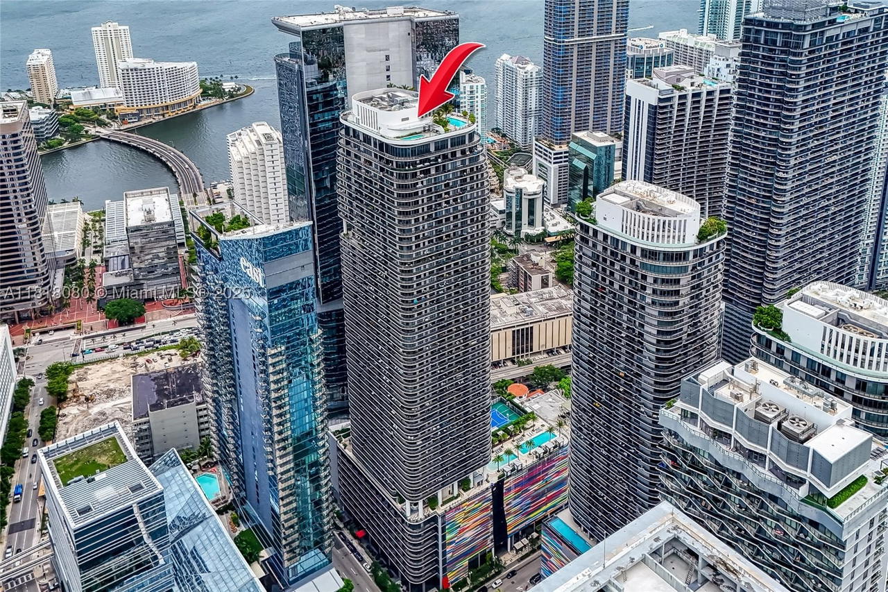 Real estate property located at 801 Miami Ave #3704, Miami-dade, 801 Sma Residences Condo, Miami, FL