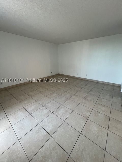 Real estate property located at 13499 Biscayne Blvd #602, Miami-dade, Sailboat Cay Condo, North Miami, FL