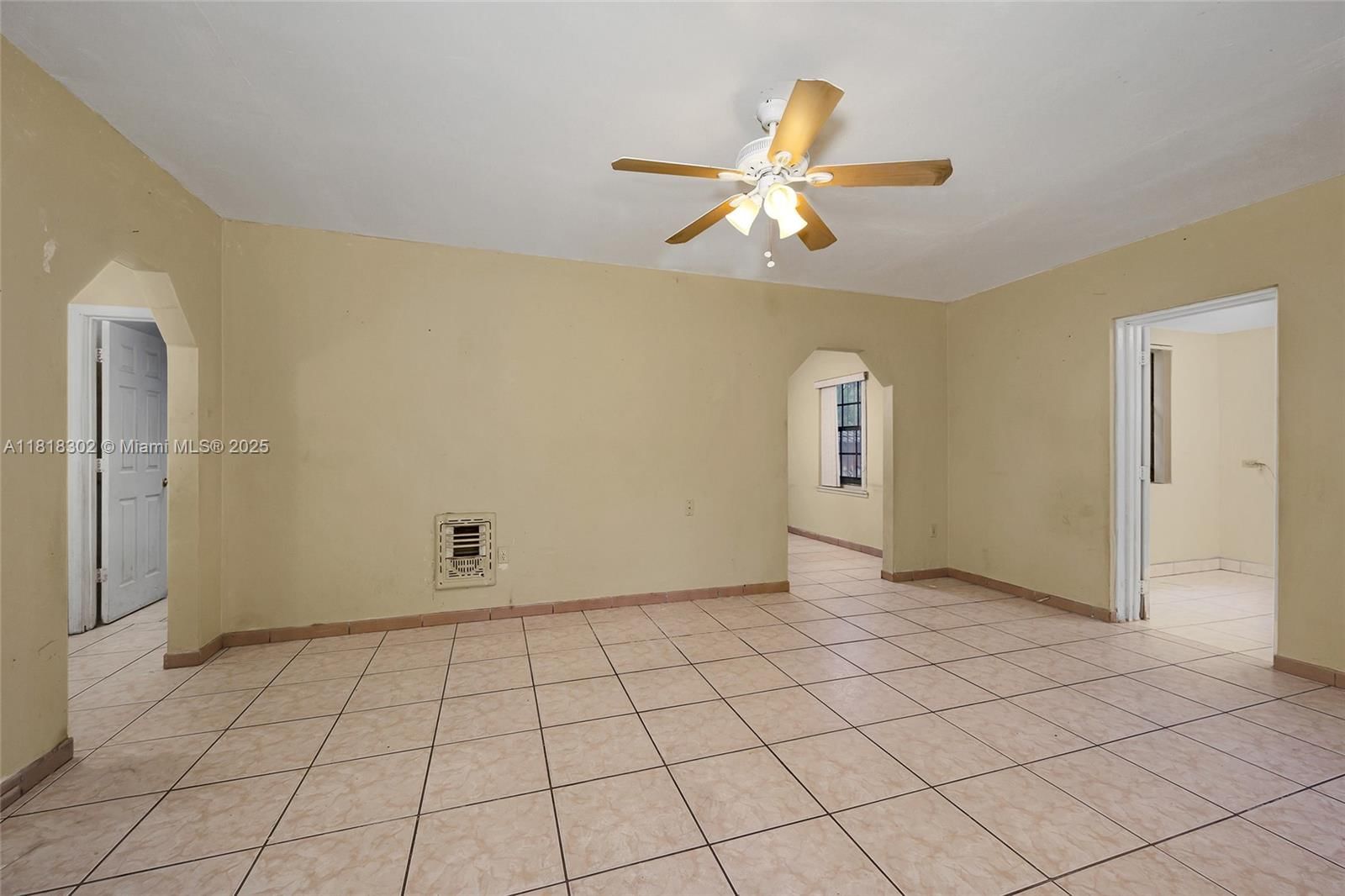 Real estate property located at 420 135th St, Miami-dade, Kerwood Manor, North Miami, FL