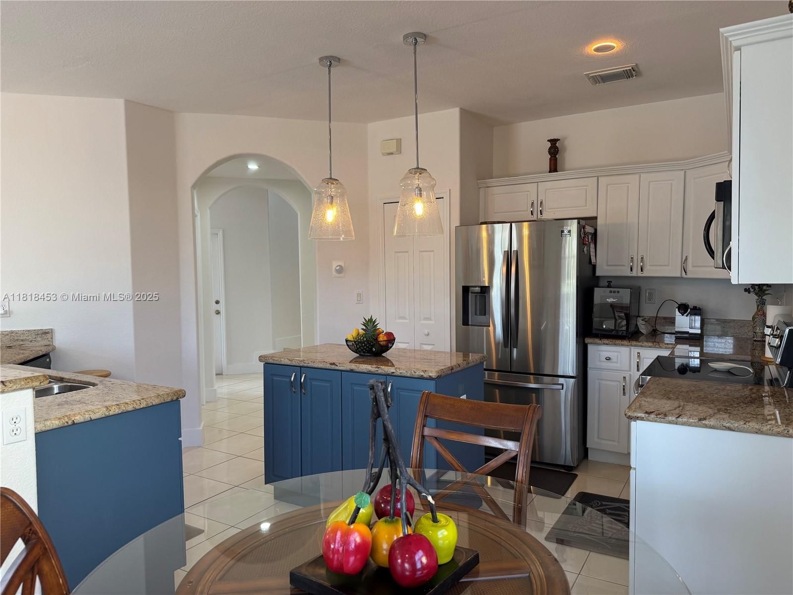 Real estate property located at 16472 58th Ter, Miami-dade, Rivendell, Miami, FL