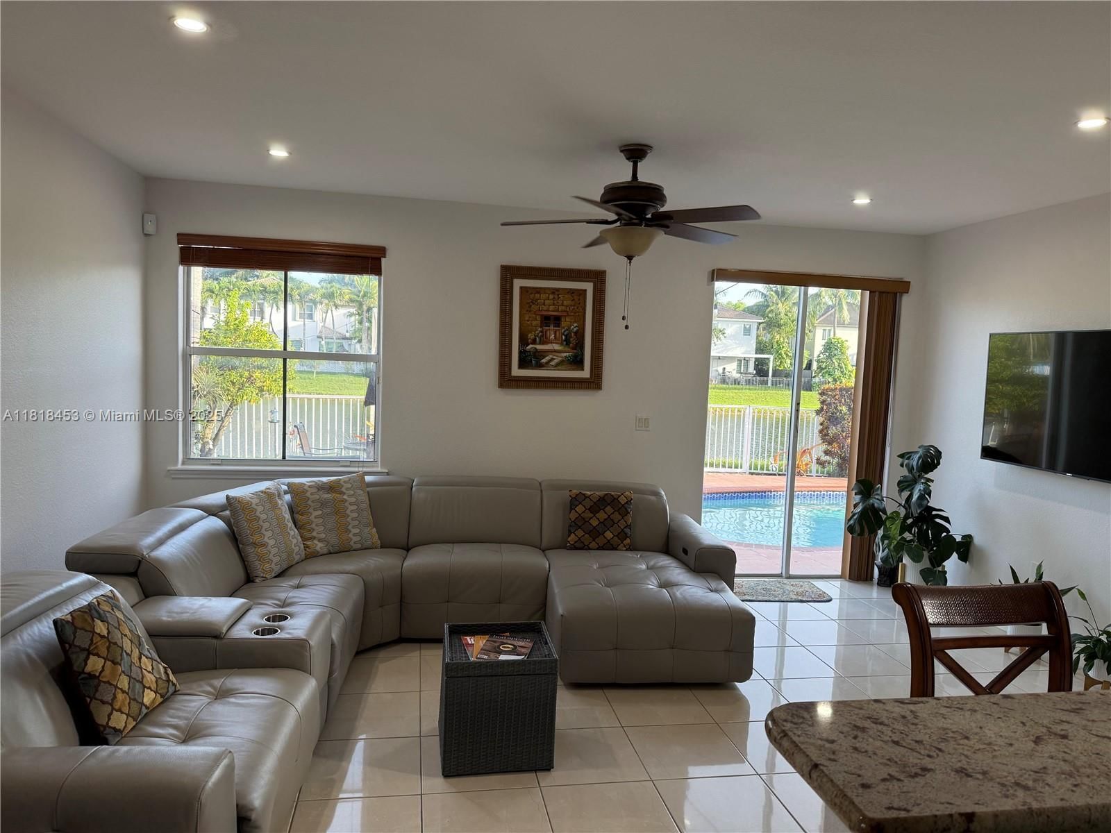 Real estate property located at 16472 58th Ter, Miami-dade, Rivendell, Miami, FL